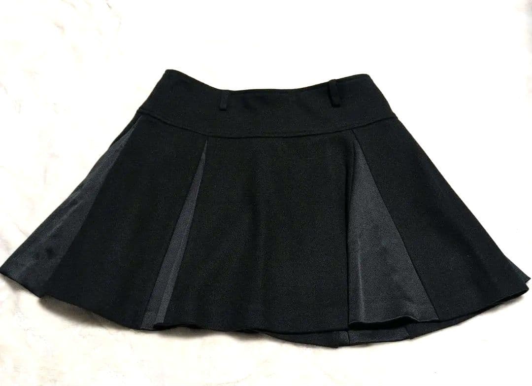 ✨週末特別価格【LANVIN SPORTS】冬用　フレア―ブラックスカート