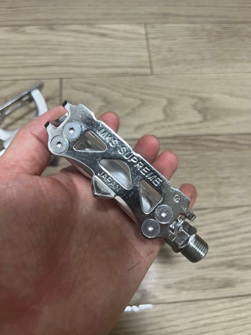MKS 三ヶ島製作所 自転車 ペダル SUPREME シュプリーム シルバー