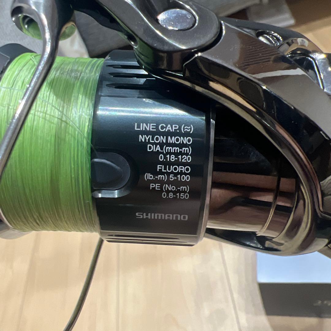 SHIMANO STELLA 2500S スピニングリール