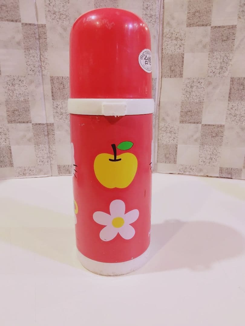 Hello Kitty ステンレスボトル 赤　レトロ