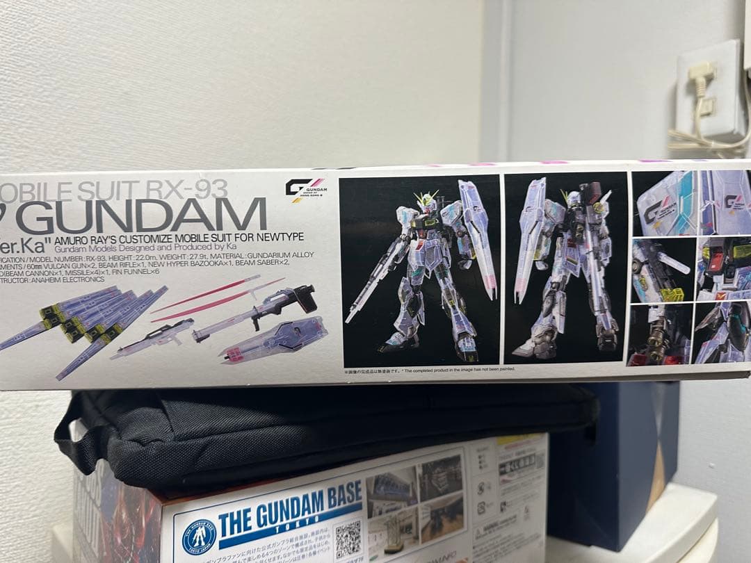 28日まで期間限定値下げ香港限定MG νガンダム Ver.Ka クリア1/100