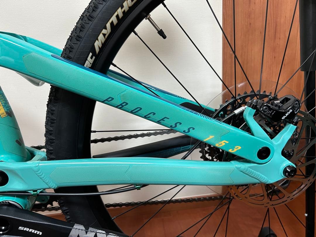 極上美品　カーボン　kona ダウンヒル　PROCESS 153 CR 29