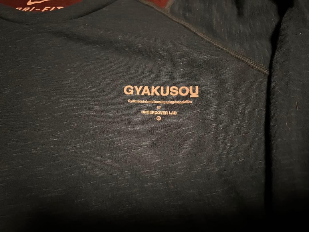 GYAKUSOU ロングTシャツ&キャップ
