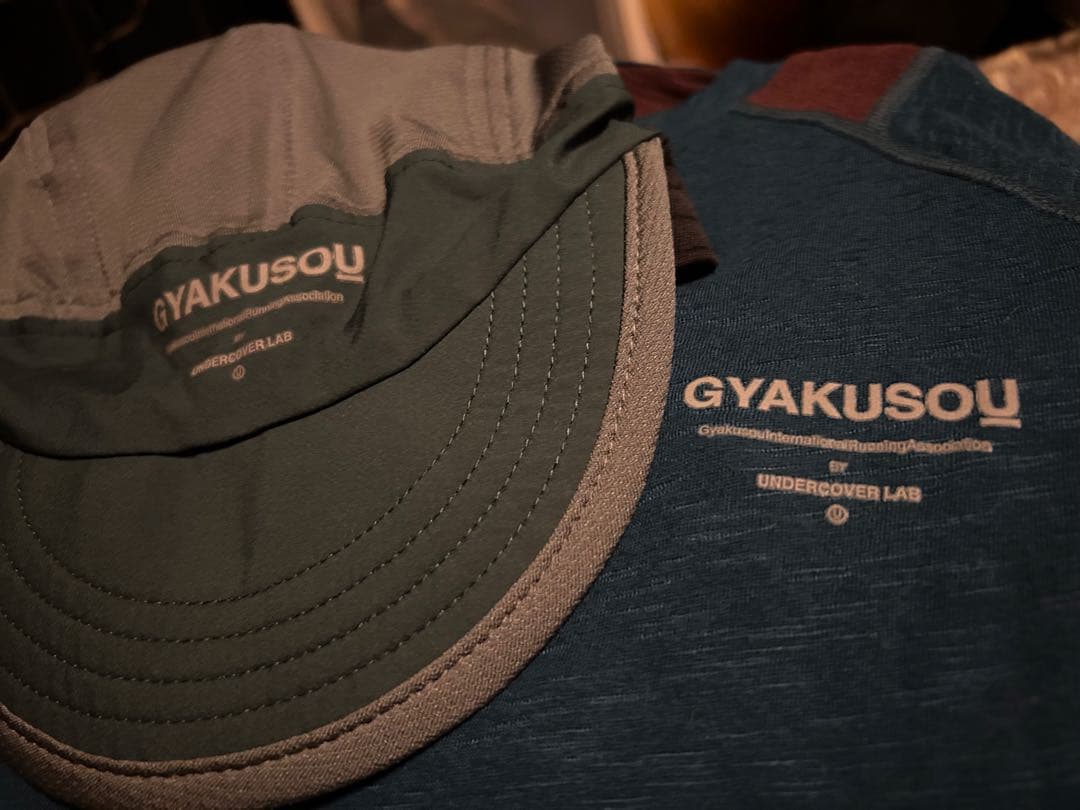 GYAKUSOU ロングTシャツ&キャップ