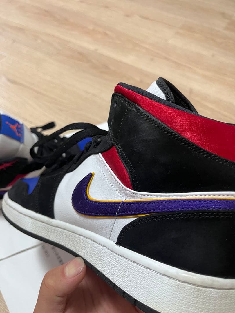 ナイキ NIKE AIR JORDAN 1 MID LAKERS TOP 3