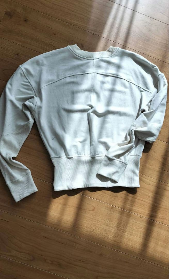 lululemon　希少　クロップドトップス