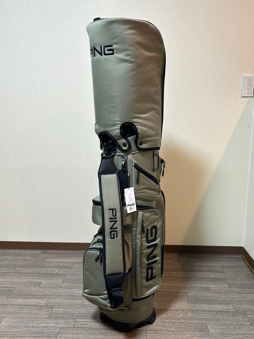 PING 自立式キャディバッグ　未使用品　10ポケットで収納力抜群！カーキ色