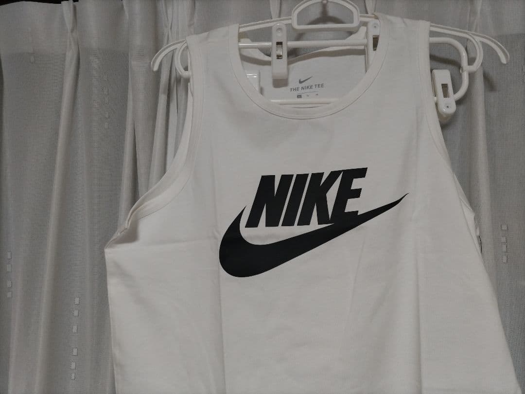 Nike タンクトップ （AR4992-101）