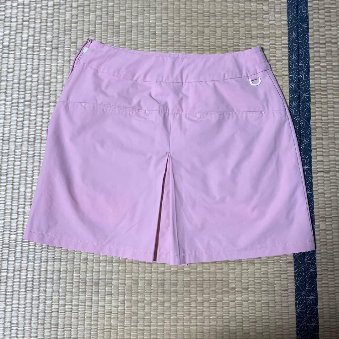 ピンク ゴルフスカート スリット入り