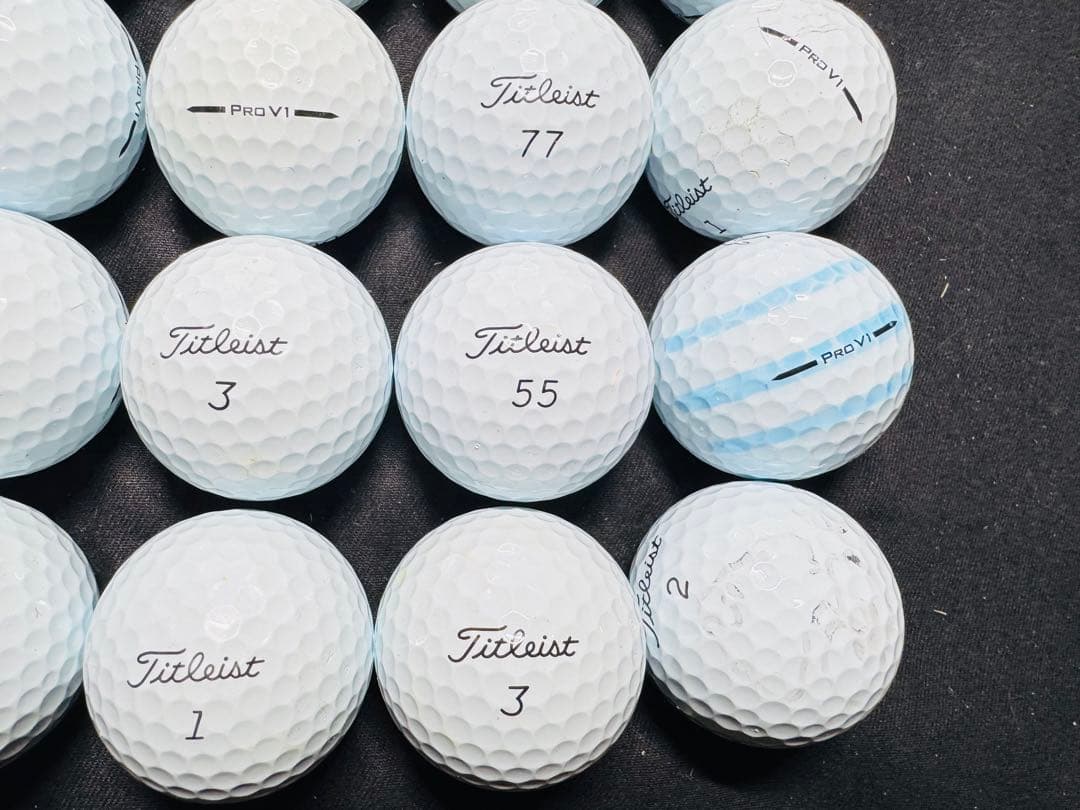 最新 タイトリスト PRO V1 2025年モデル 30個