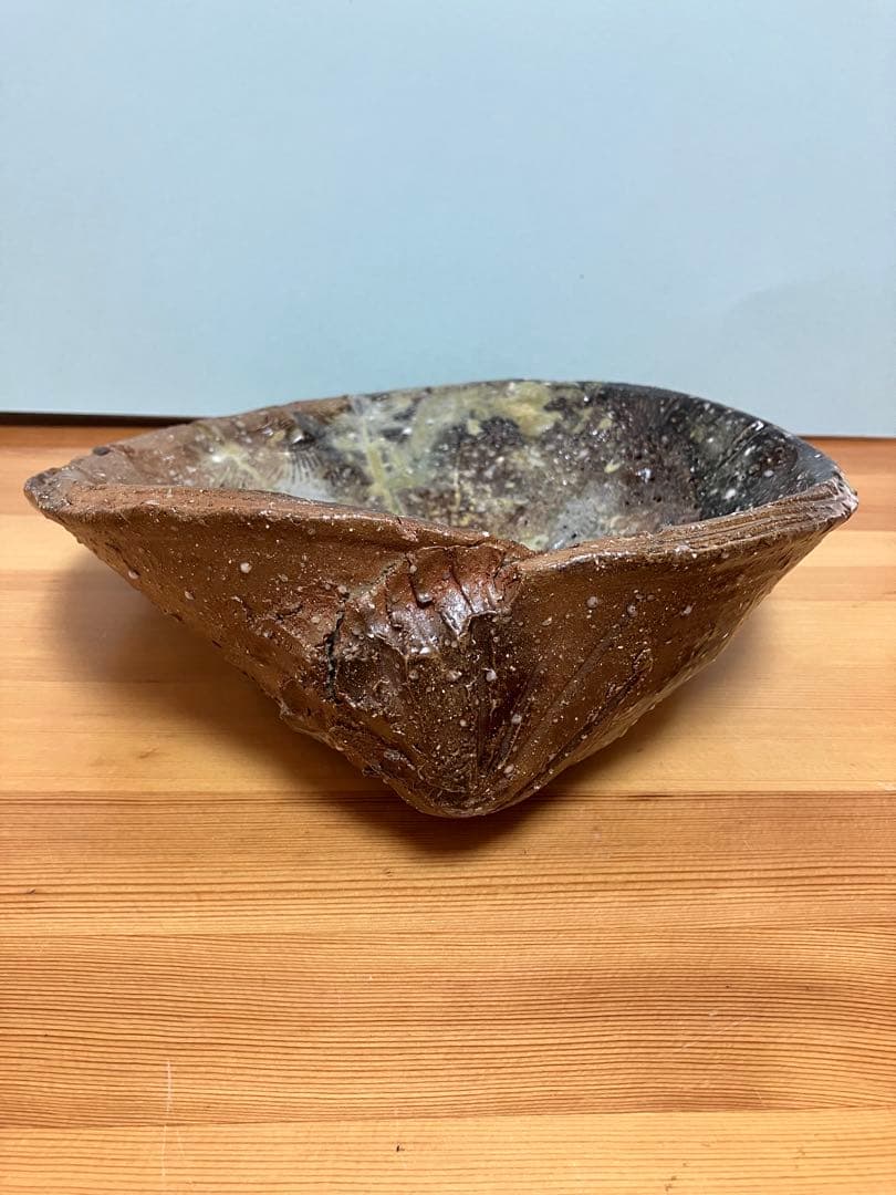 琉球　沖縄　当真裕爾作　貝型の皿　ヤチムン　やちむん　珍品　希少 ニュウ有