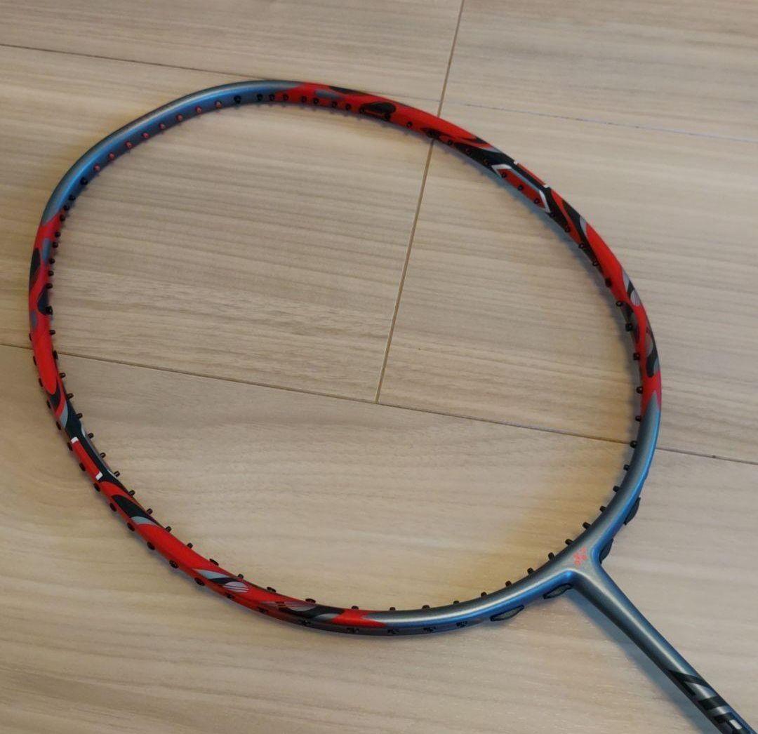 YONEX　アークセイバー11プロ　 4UG6 ガット張り込み