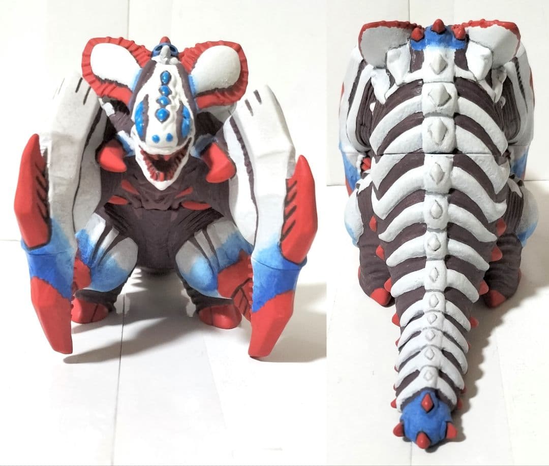 ズグガン成虫 リペイント品 ソフビ ウルトラマン フィギュア
