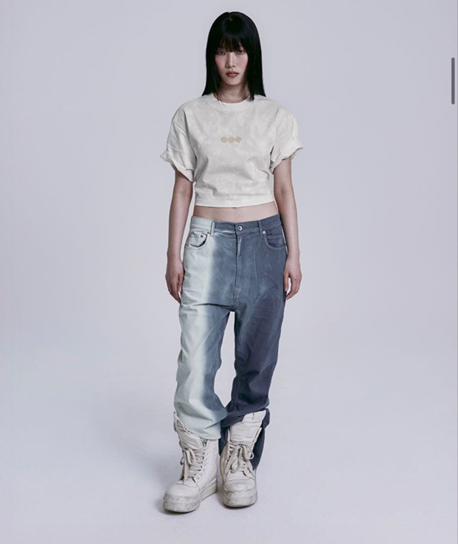 BTS ARRIVING GLOBAL限定　クロップドTシャツ　Mサイズ
