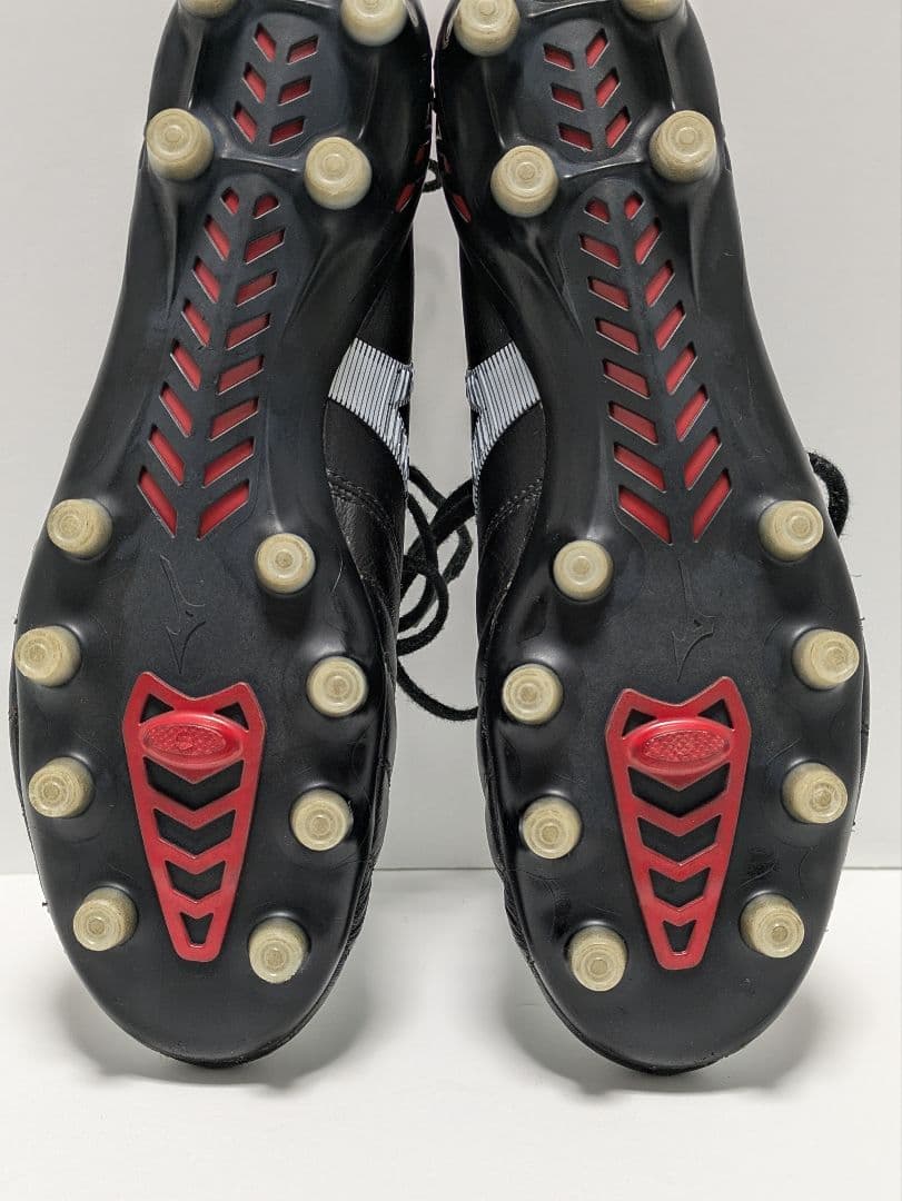 MIZUNOモレリアネオIII黒25.5cm