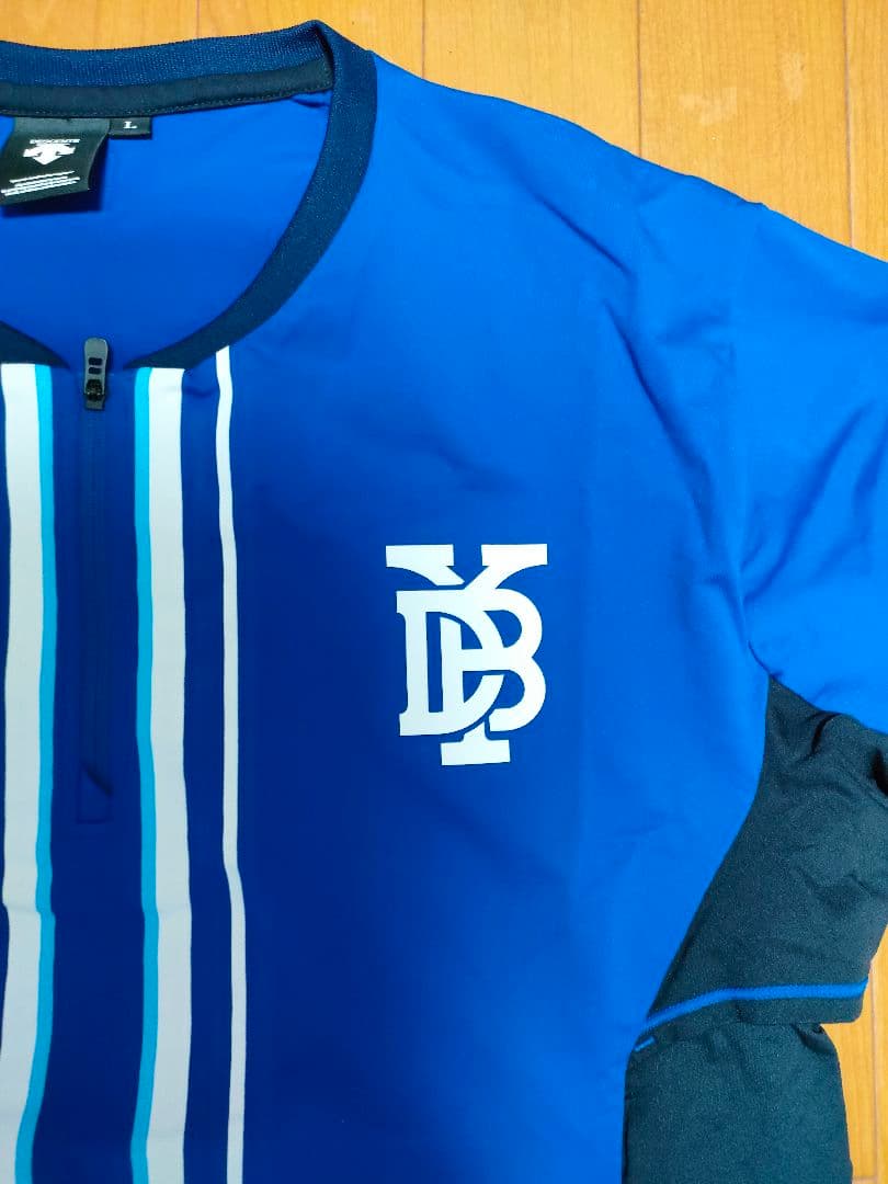 横浜DeNAベイスターズ　オーセンティック　半袖ジャケット（Lサイズ）