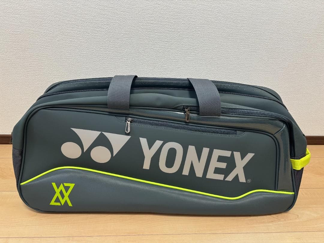 未使用 ヨネックス ラケットバッグ トーナメントバッグ BAG2541V