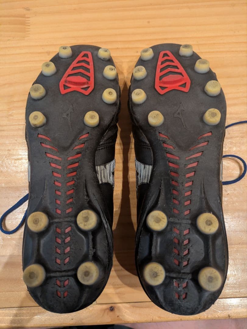 Åさん用　MIZUNO モレリアネオ4ブラック 24.0cm