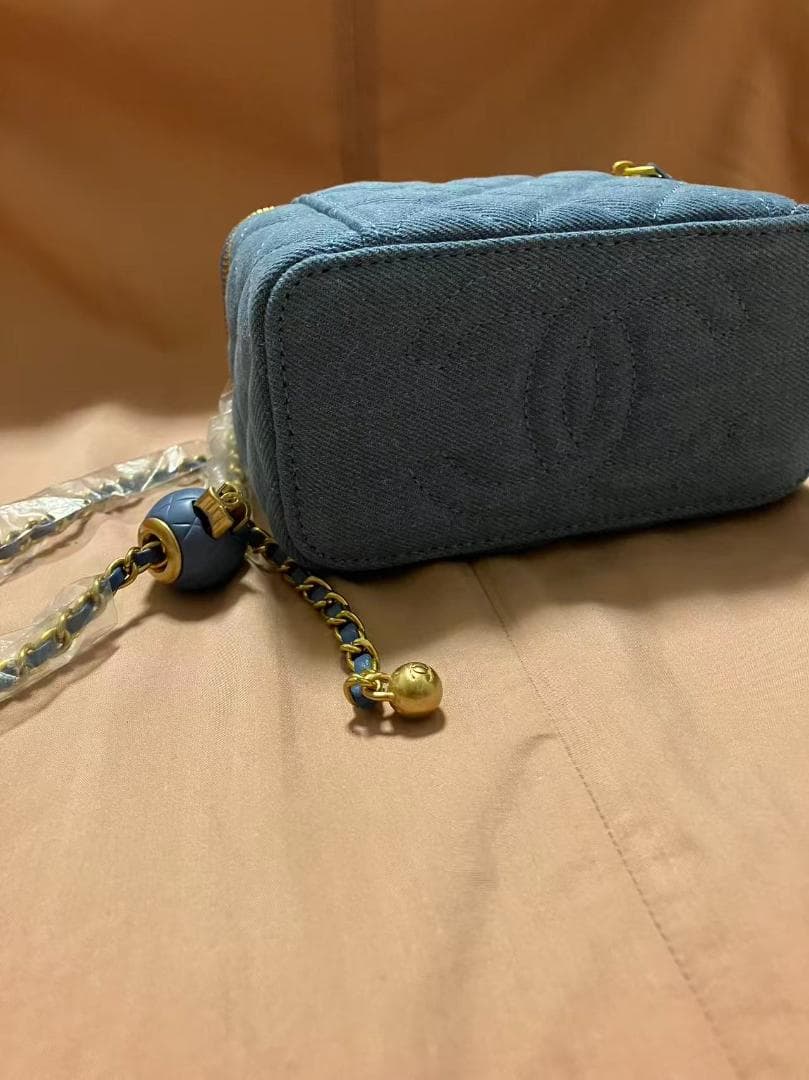 CCロゴ　ブルー デニム チェーンバッグ　ノベルティ