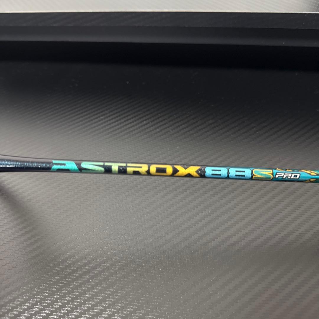 バドミントンラケット 3U21-28lbs G5.5