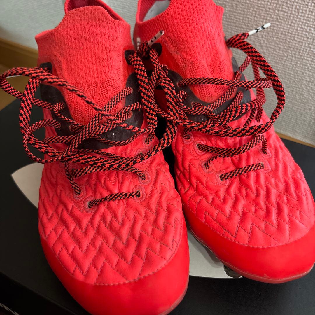 Under Armour クローン マグネティコ プロ(レッド)AG/HG