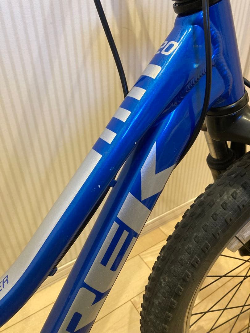 Trek キッズバイク 青 7速ギア　防犯登録解除済