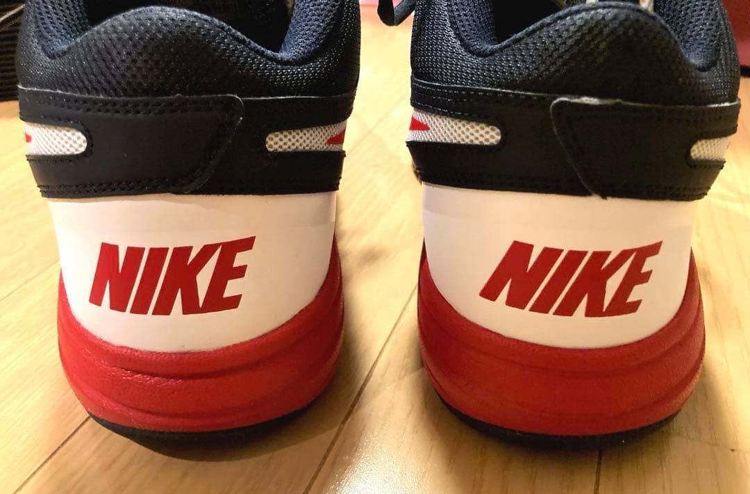 今月迄！これで最終価格！【美品】NIKE OverplayVIII 28.5cm