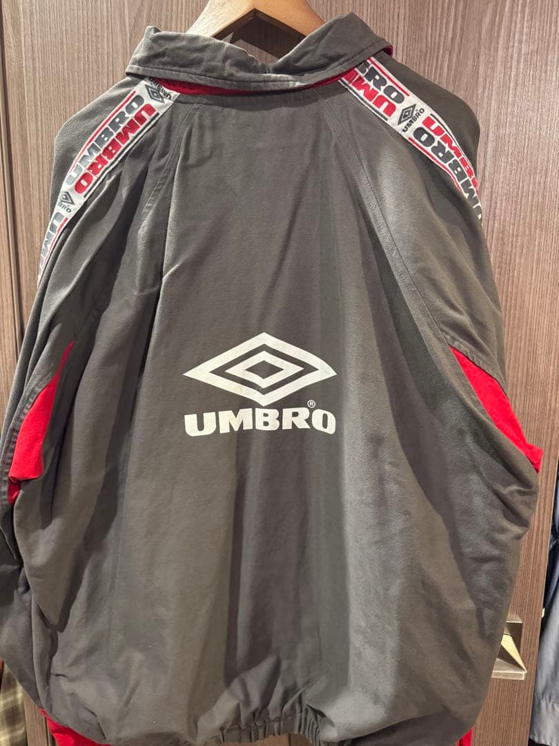 ビンテージ 90sアンブロ ラリーガ セビージャFC ドリルトップ フットボール