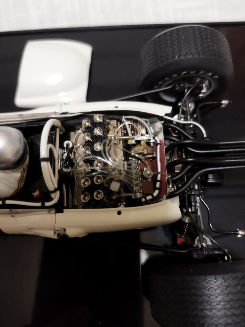 HONDARA272F1　Mexico GP1965 1/18ミニカー雑誌付き
