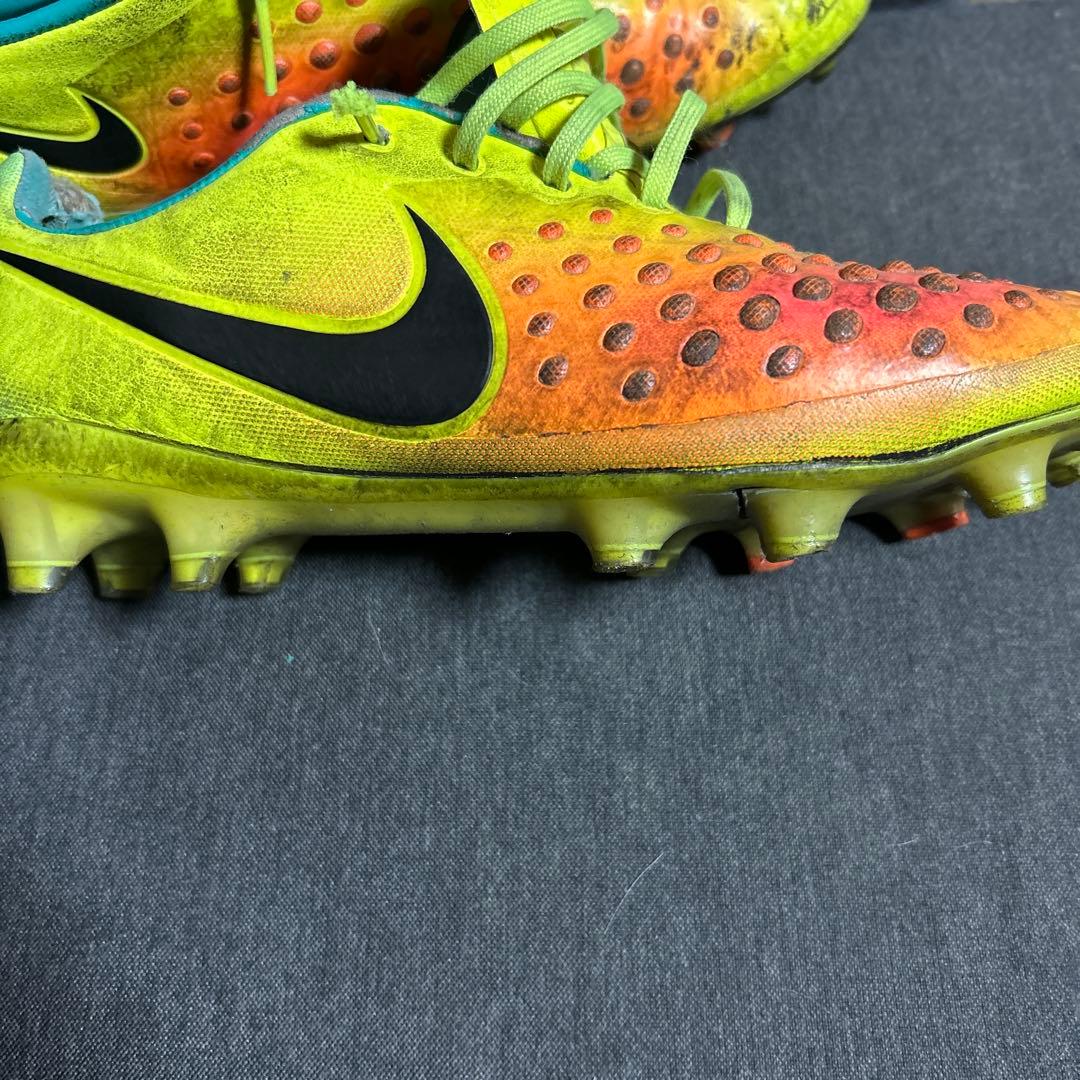 Nike サッカースパイク　マジスタ　26