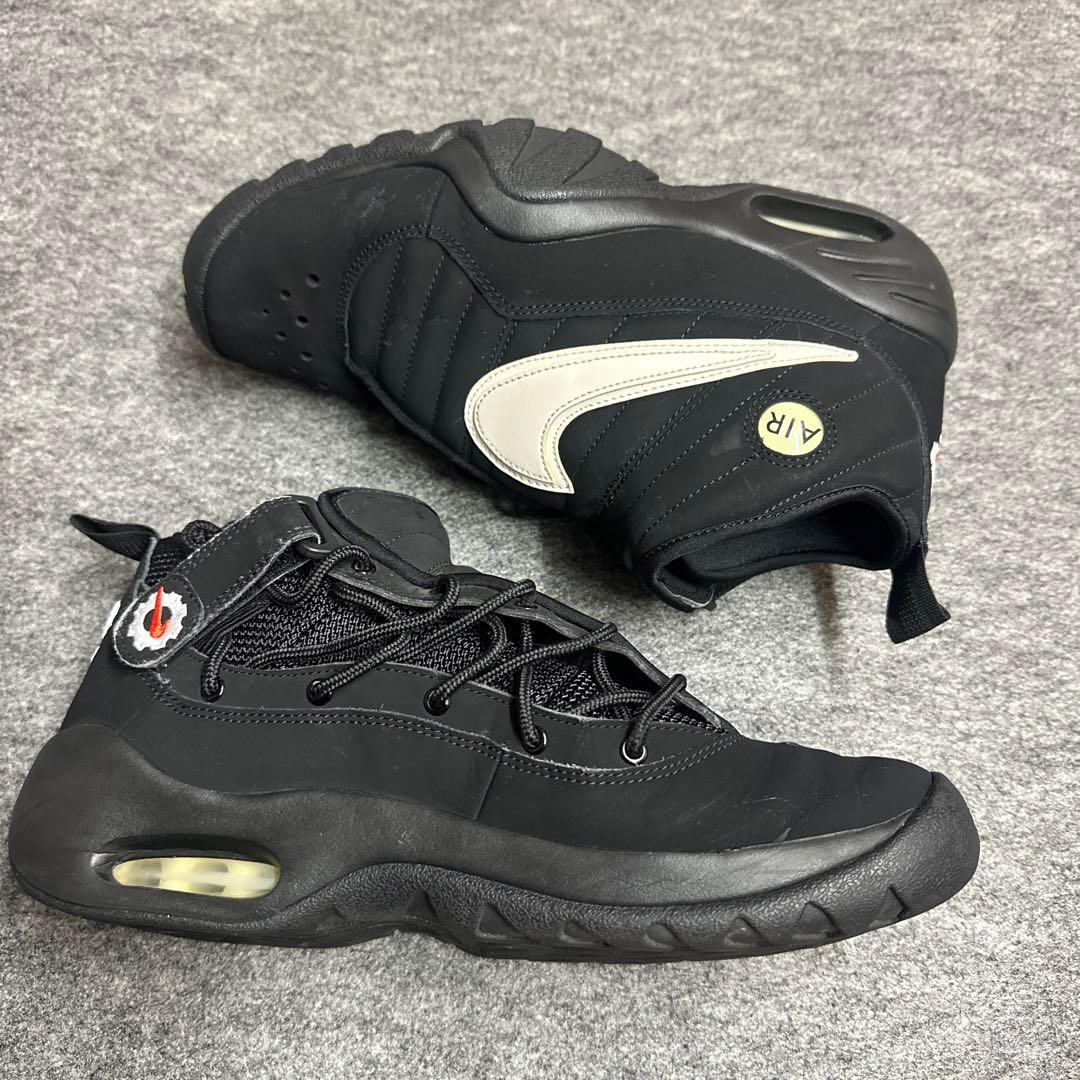 NIKE AIR SHAKE NDESTRUKT スニーカー
