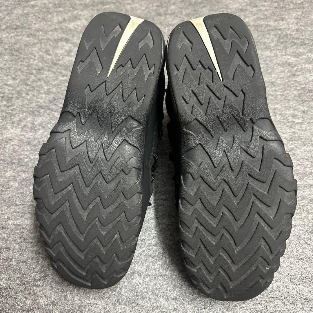 NIKE AIR SHAKE NDESTRUKT スニーカー
