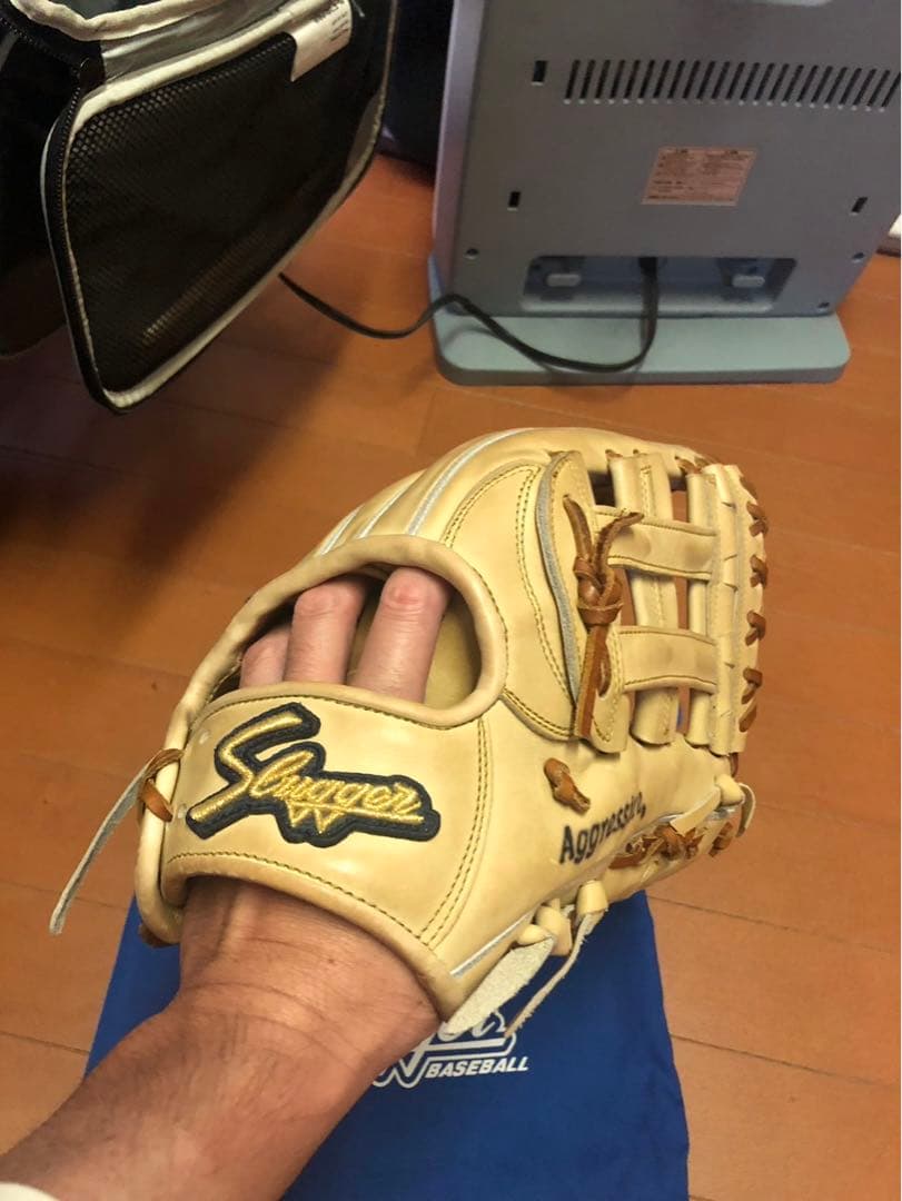 スラッガー 外野用グローブ 硬式