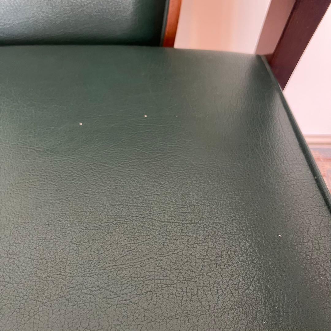 カリモク椅子