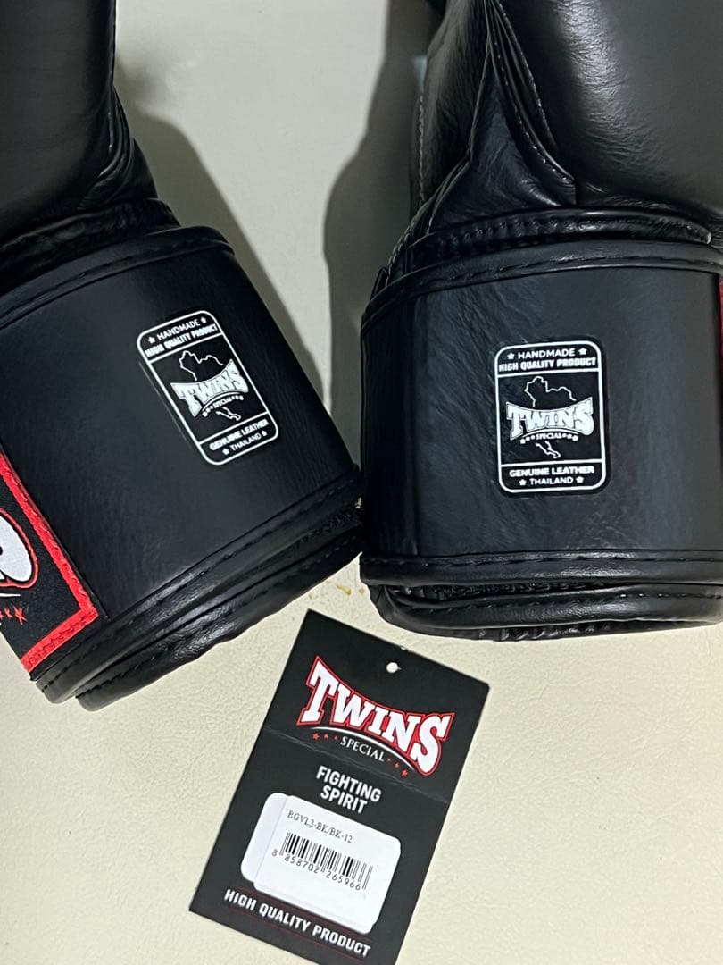 極美品 Twins Special ボクシング グローブ 12oz 本革