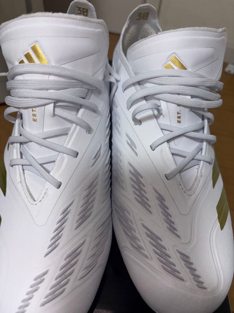 adidas プレデター　エリート　FG