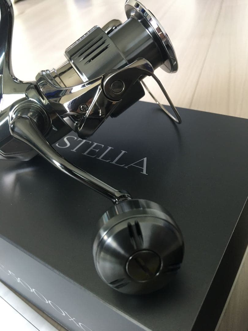 美品　シマノ　22ステラ C5000XG
