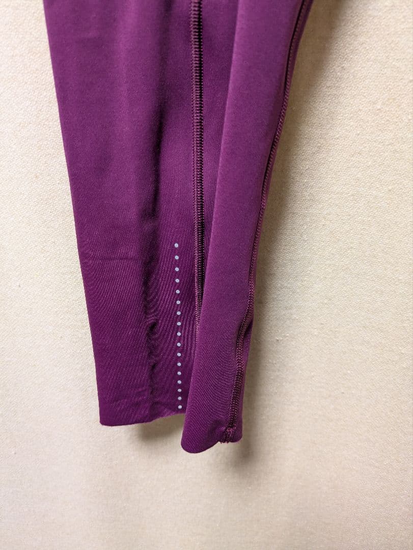 Lululemon パープル レギンス