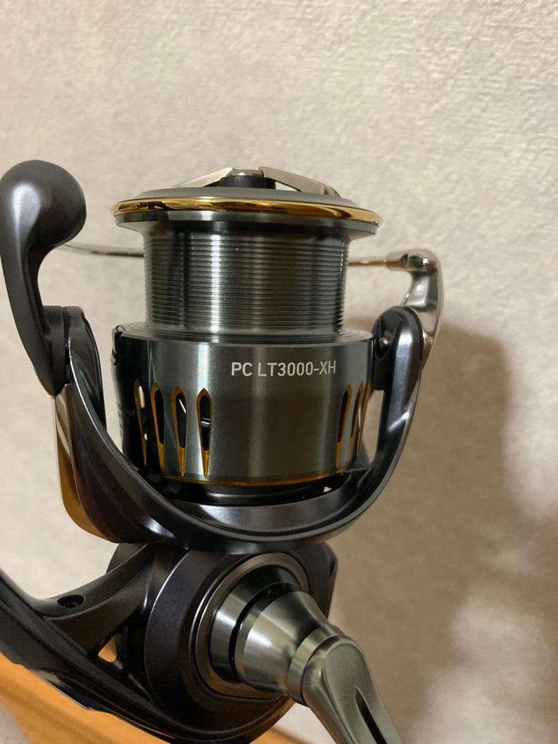 DAIWA 23 AIRITY PC LT3000-XH スピニングリール