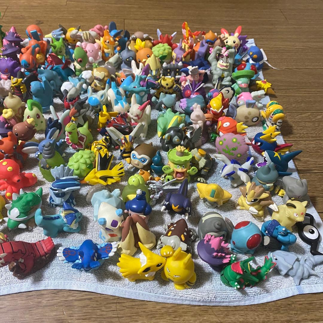 ポケモンキッズなど　フィギュア　約280体　まとめ売り　ポケモン
