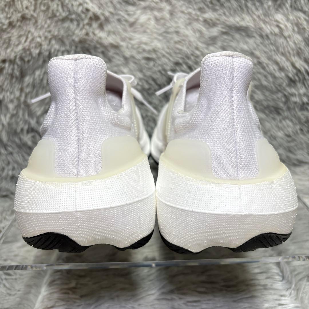 新品✨adidas 25.5cm Ultraboost Light 白　ホワイト