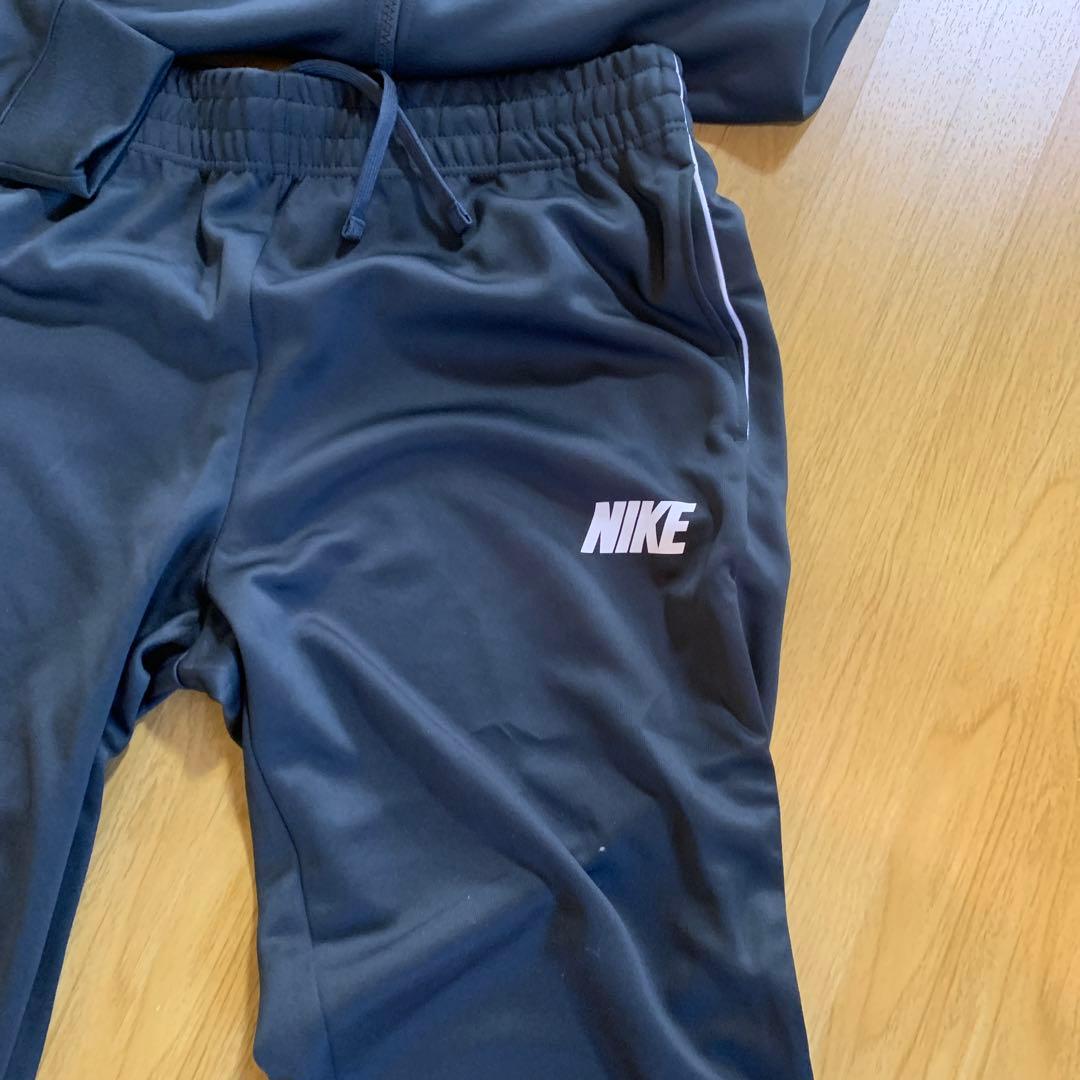NIKE ジャージ　上下セット