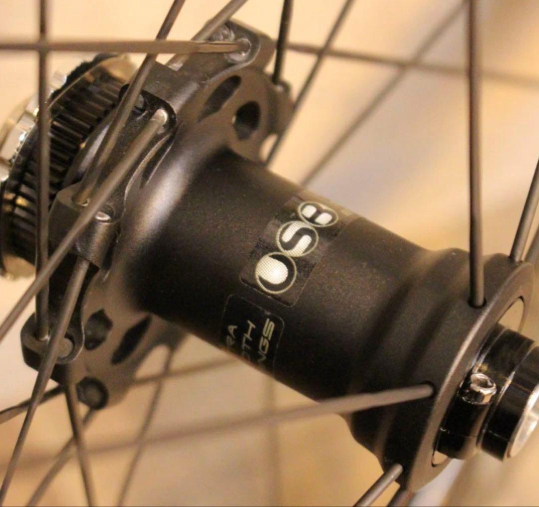 CAMPAGNOLO BORA ONE 50dbチューブラータイヤ