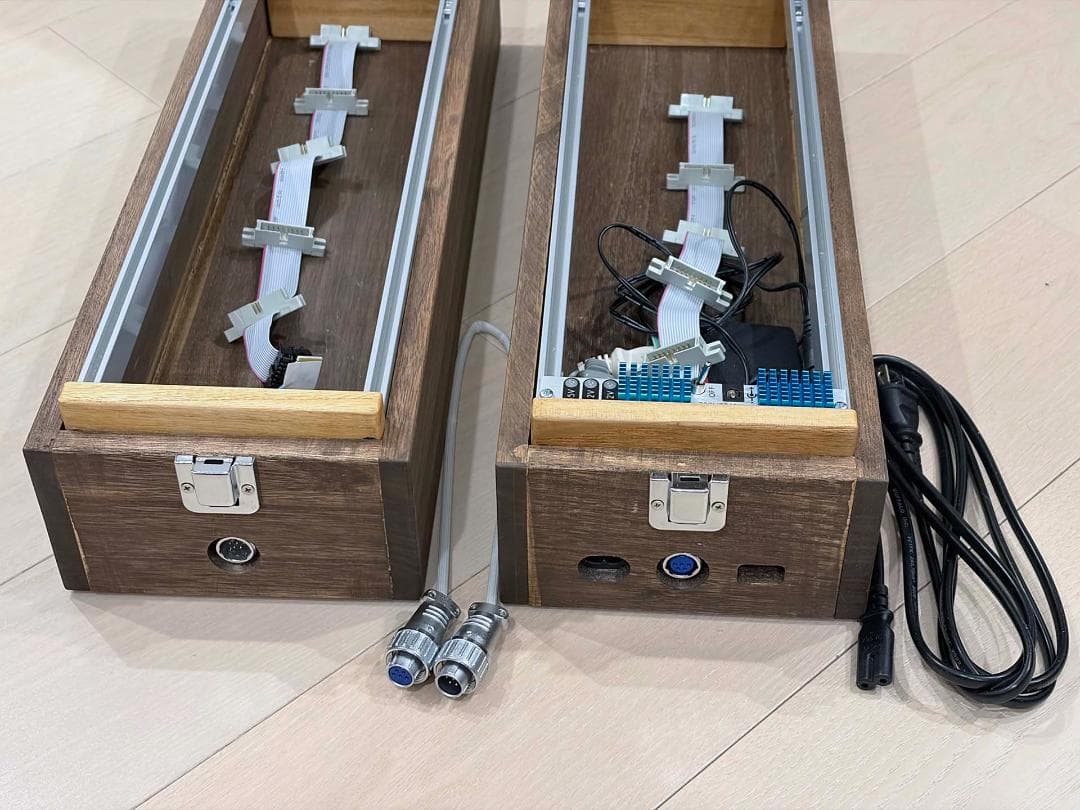 ユーロラックケース 168HP相当 84HP×2台 木製 uZeus付 電源連結