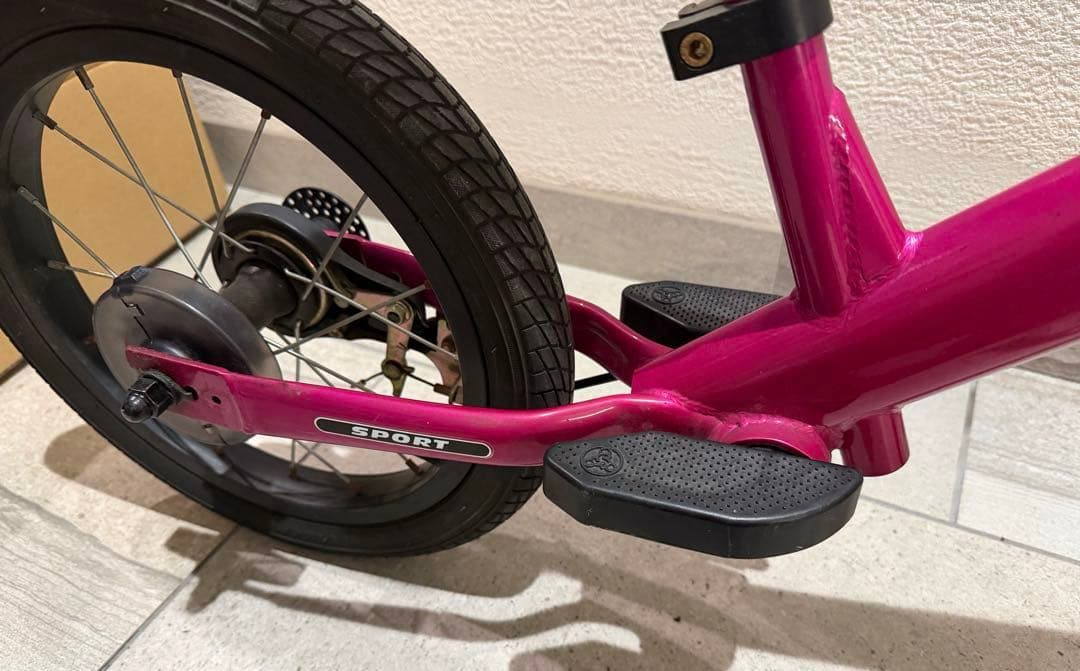 【引取り限定】ストライダー フューシャピンク 14X