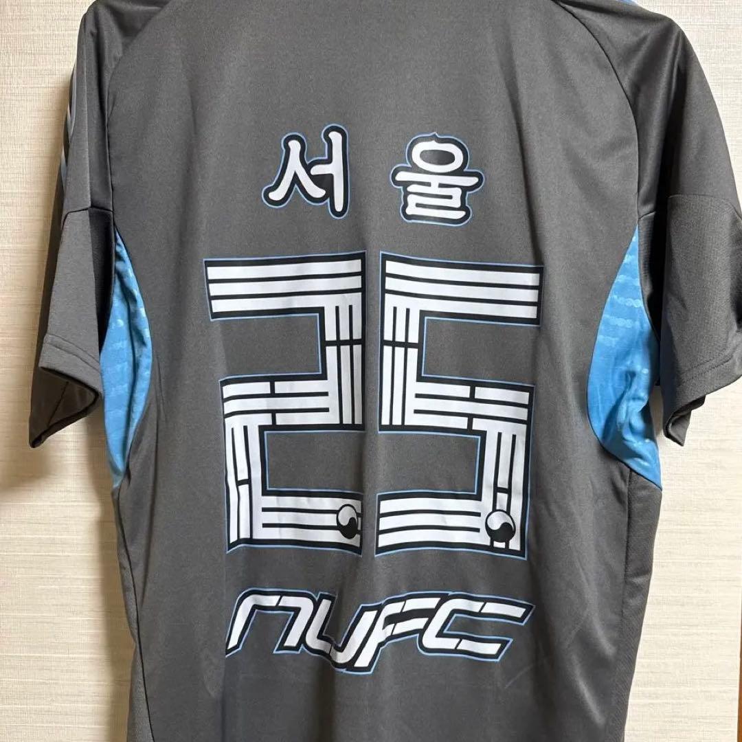 ニューカッスル　韓国ツアー　トレーニングシャツ