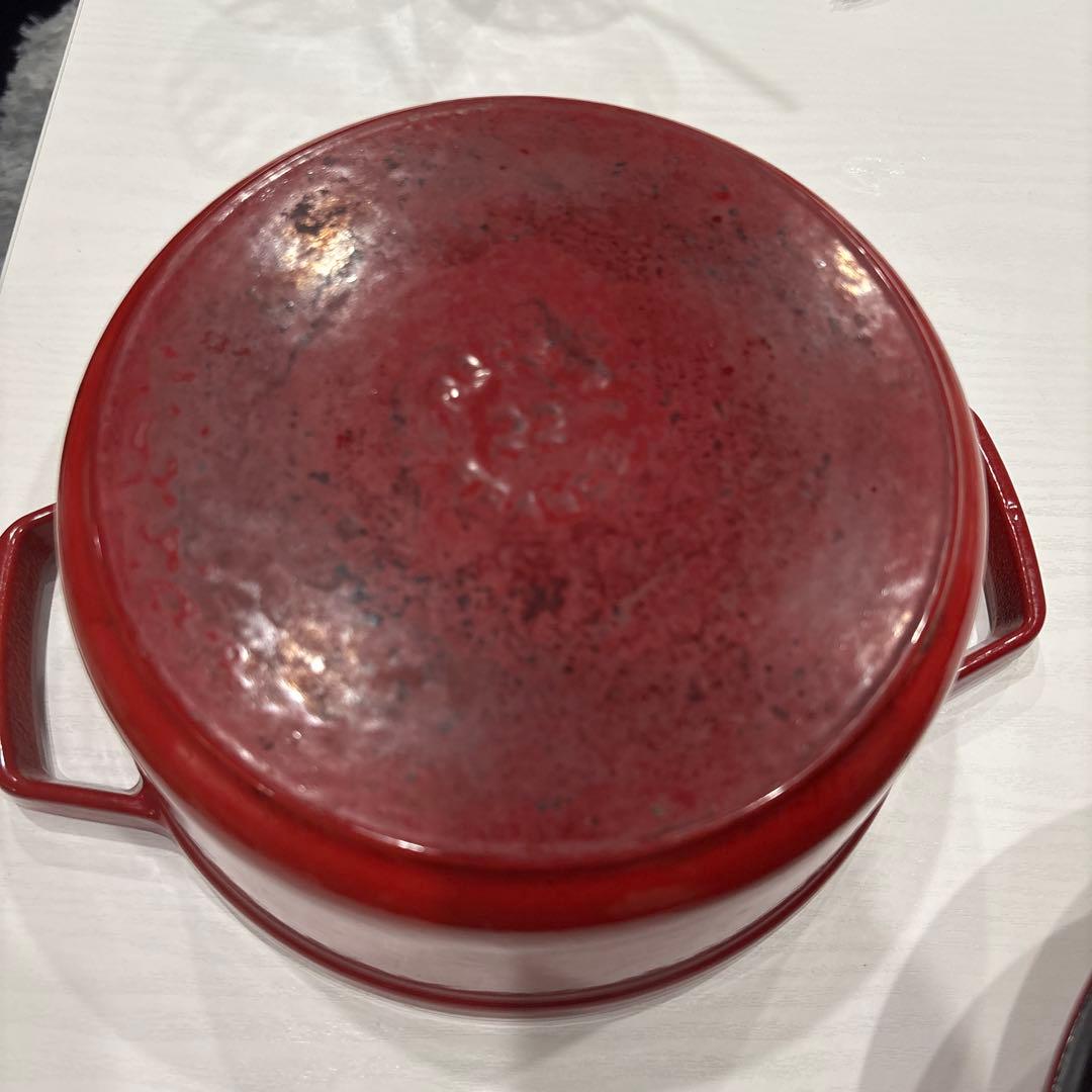 a*i様 STAUB 両手鍋 22cm レッド