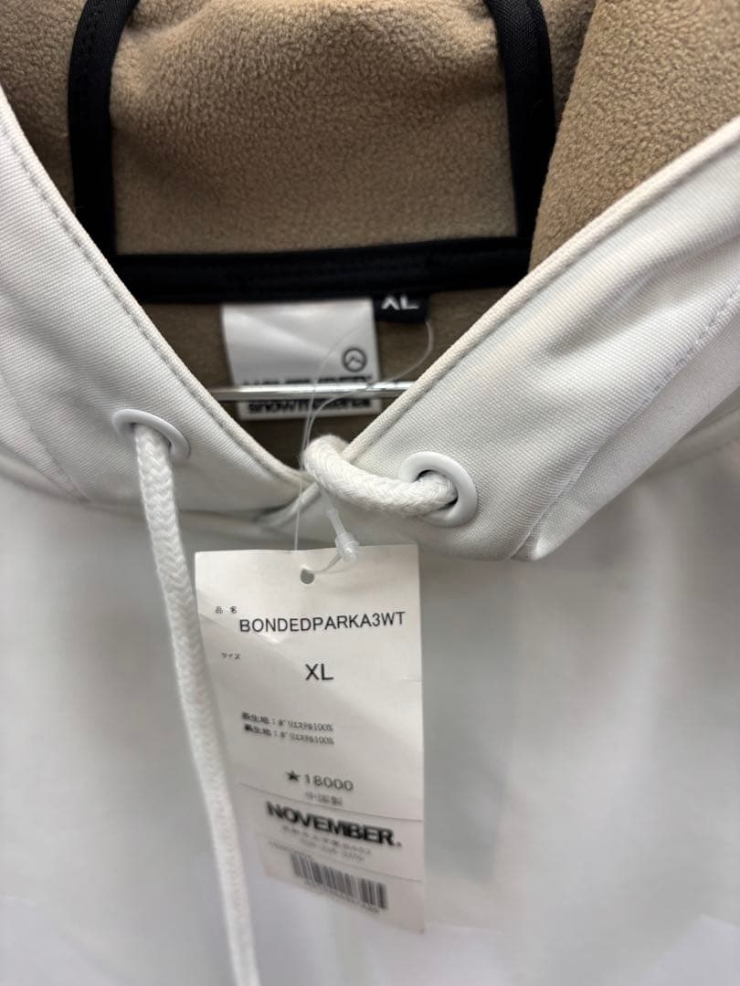 NOVEMBER BONDED PARKA 3WT XL ホワイト撥水