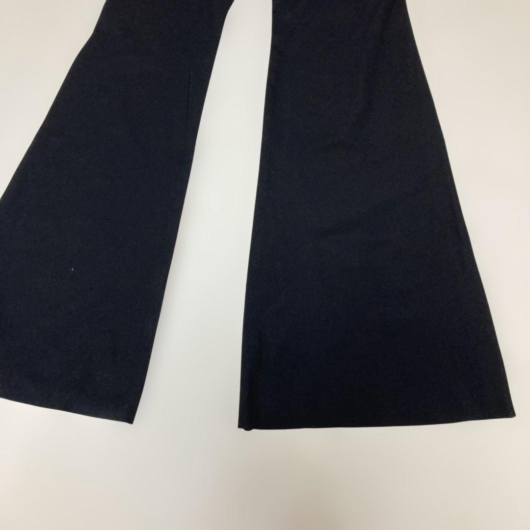 YUKI　Chacott ブラック フレアパンツ　未使用品　Mサイズ