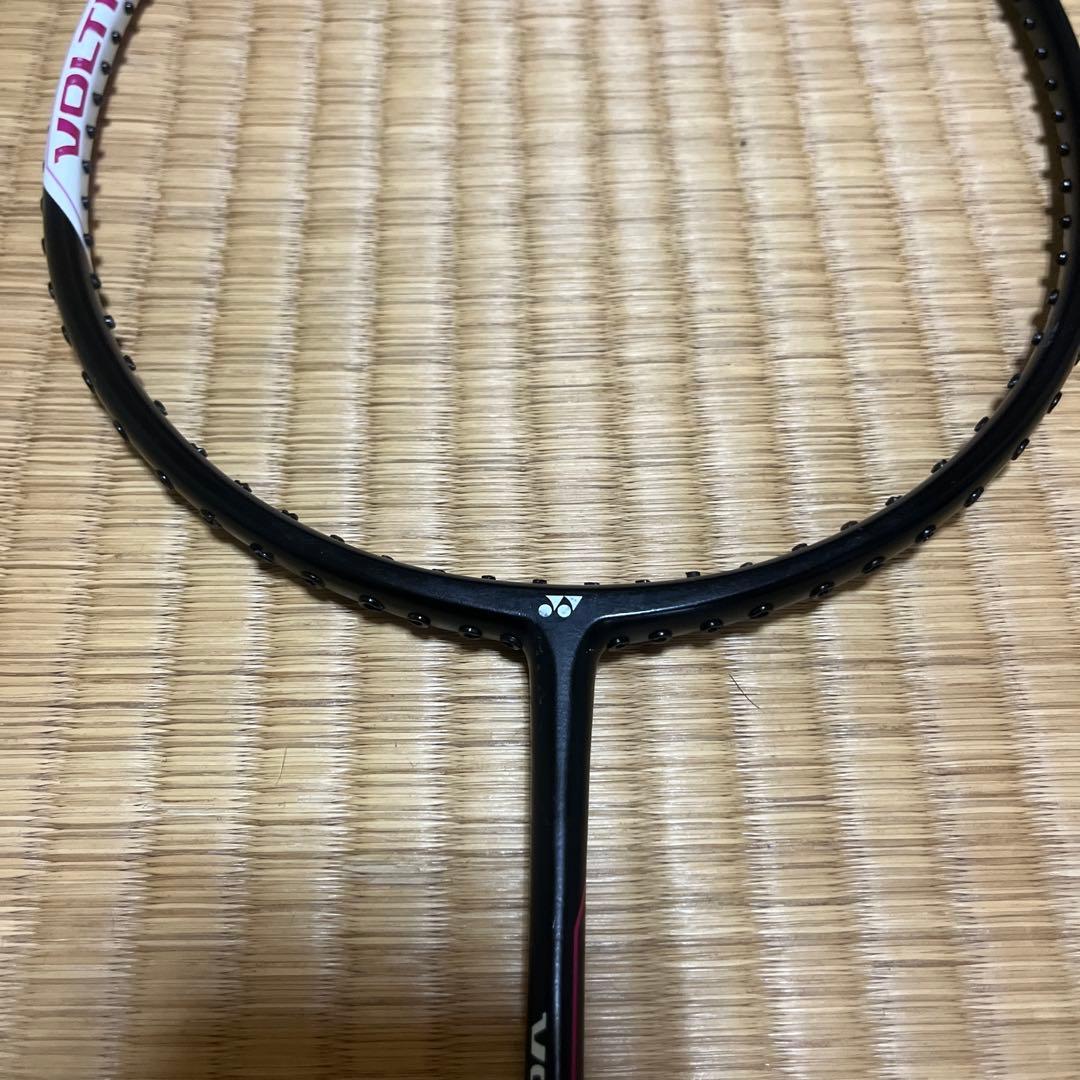 YONEX VOLTRIC バドミントンラケット 2本セット